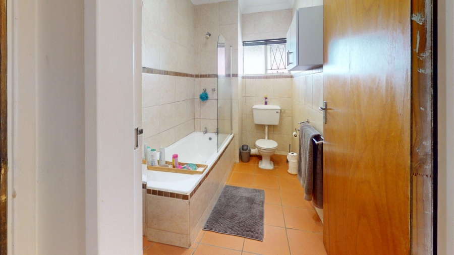 1 Bedroom Property for Sale in St Georges Park Eastern Cape
